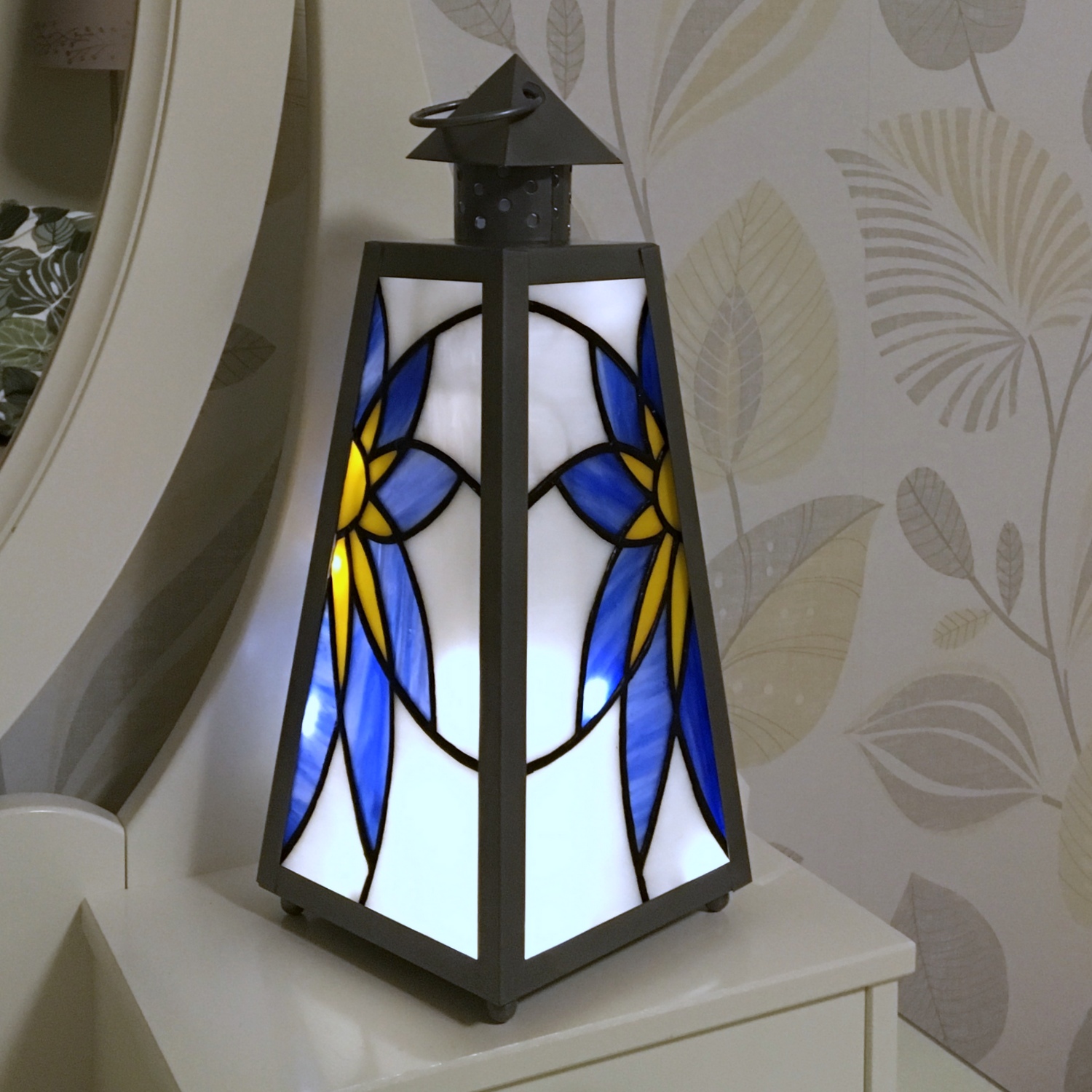 Lámparas Tiffany Polarfox Stained glass lantern Margarita ↕ 30cm